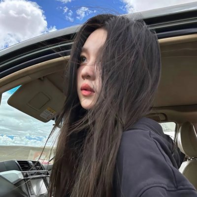 明天，我会成为谁的女友